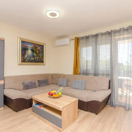 Vila Waterfall Krka *