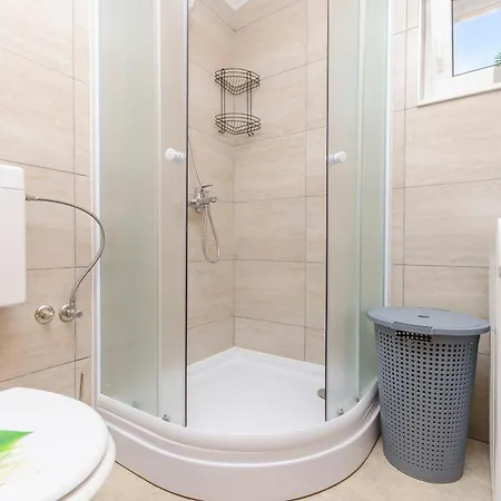 Βίλα Waterfall Krka Bogatić