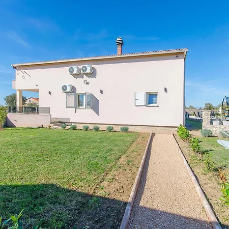 Βίλα Waterfall Krka