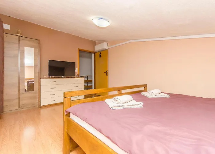 Waterfall Krka Bogatić