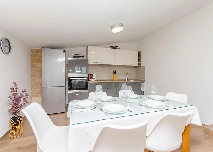 Waterfall Krka Villa *